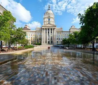 reforma da praça ao lado do Hospital Municipal de Caucaia