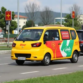 Governo entrega CNH Popular e inaugura serviços em Caucaia