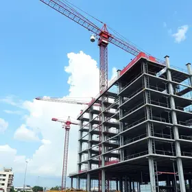 suspensão de obras de data center no Ceará